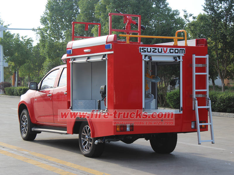 ISUZU 4WD pickup fire truck price