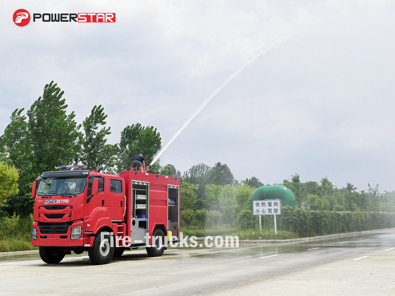 ISUZU 4x4 foam fire truck ISUZU 4x4 foam fire truck